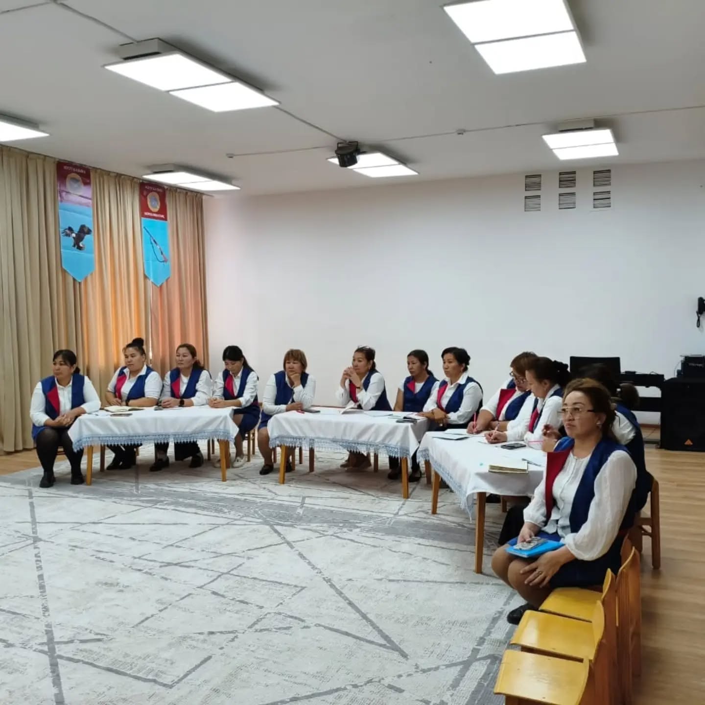 Балабақшада " Балабақшадағы қауіпсіздік бойынша нұсқаулық" нұсқаулықпен...